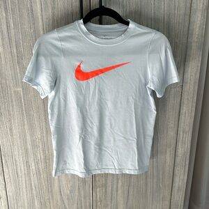 Nike kids medium shirt